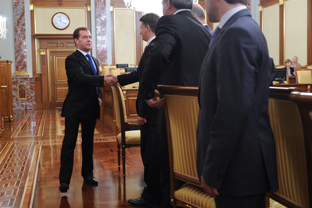 Премьер-министр РФ провел заседание правительства РФ в новом составе